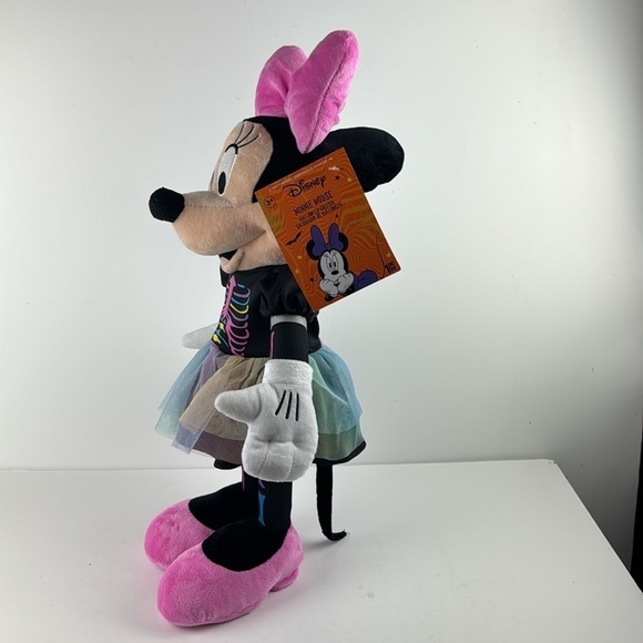 HALLOWEEN MINNIE MOUSE DISNEY HALLOWEEN OUTFIT NWT 22” TALL STANDS ON OWN PLUSH - Picture 2 of 7